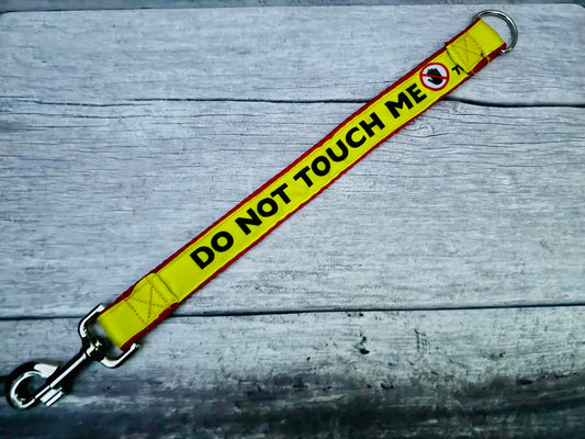 Do Not Touch Me Alert Short Extension Dog Lead / Leash