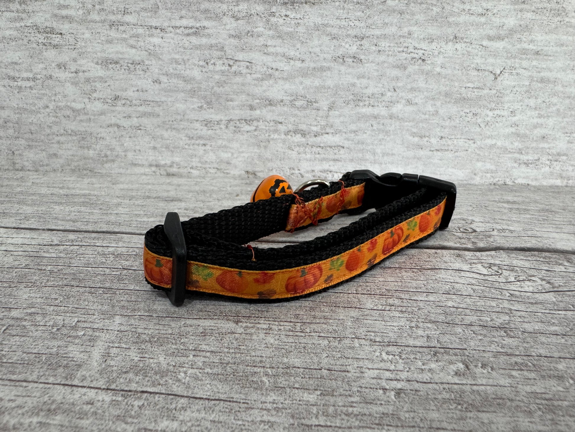 Autumn Pumpkin Acorn Leaf Cat Collar - View 4 | Dottie's Pet Boutique