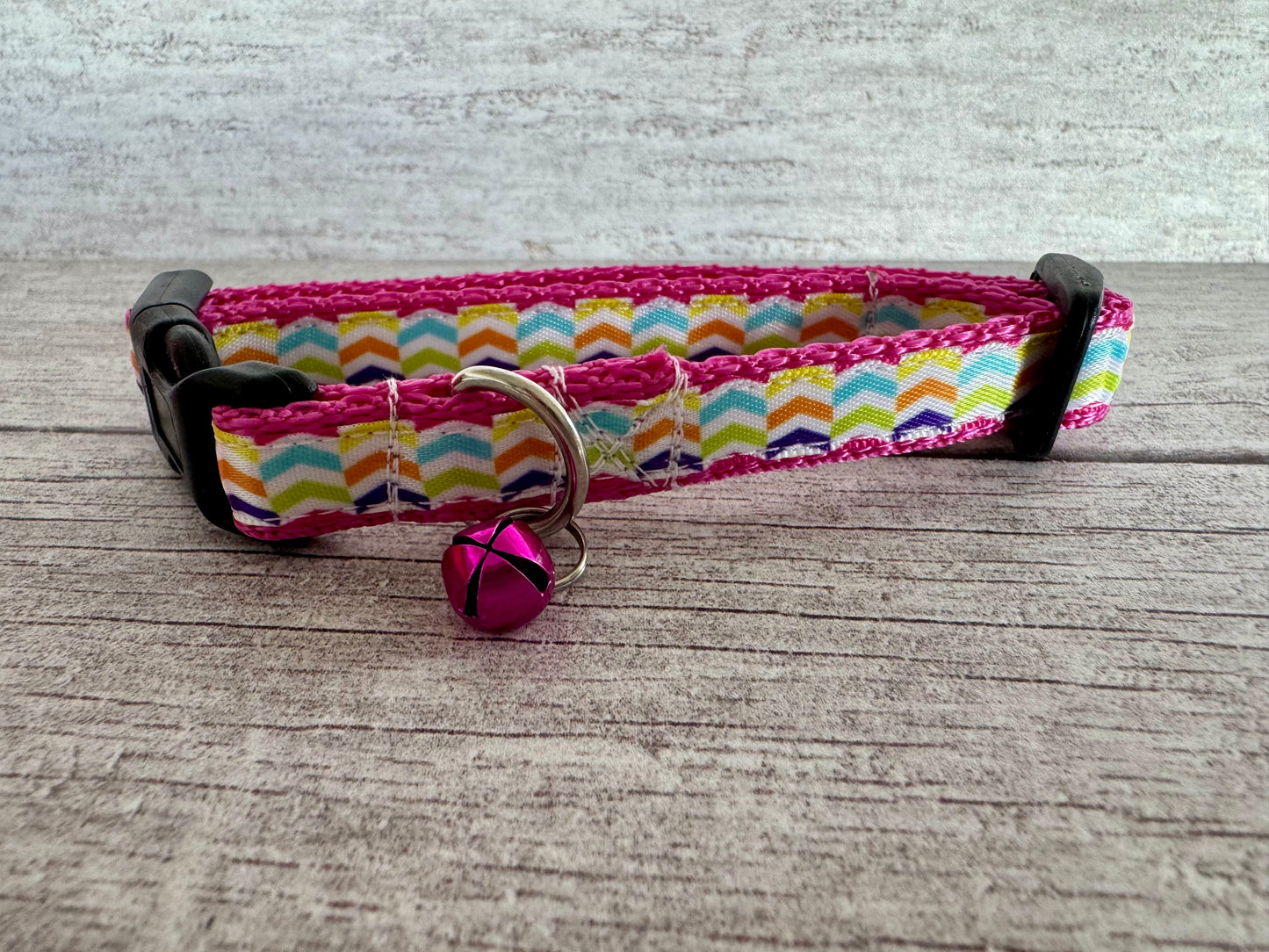 Retro Pattern Cat Collar
