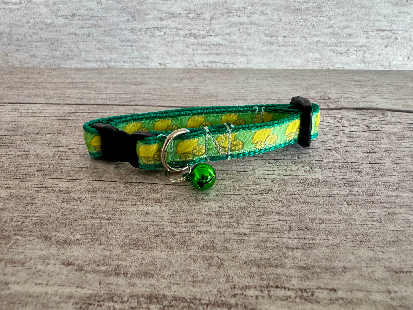 Lemons Inspired Cat Collar