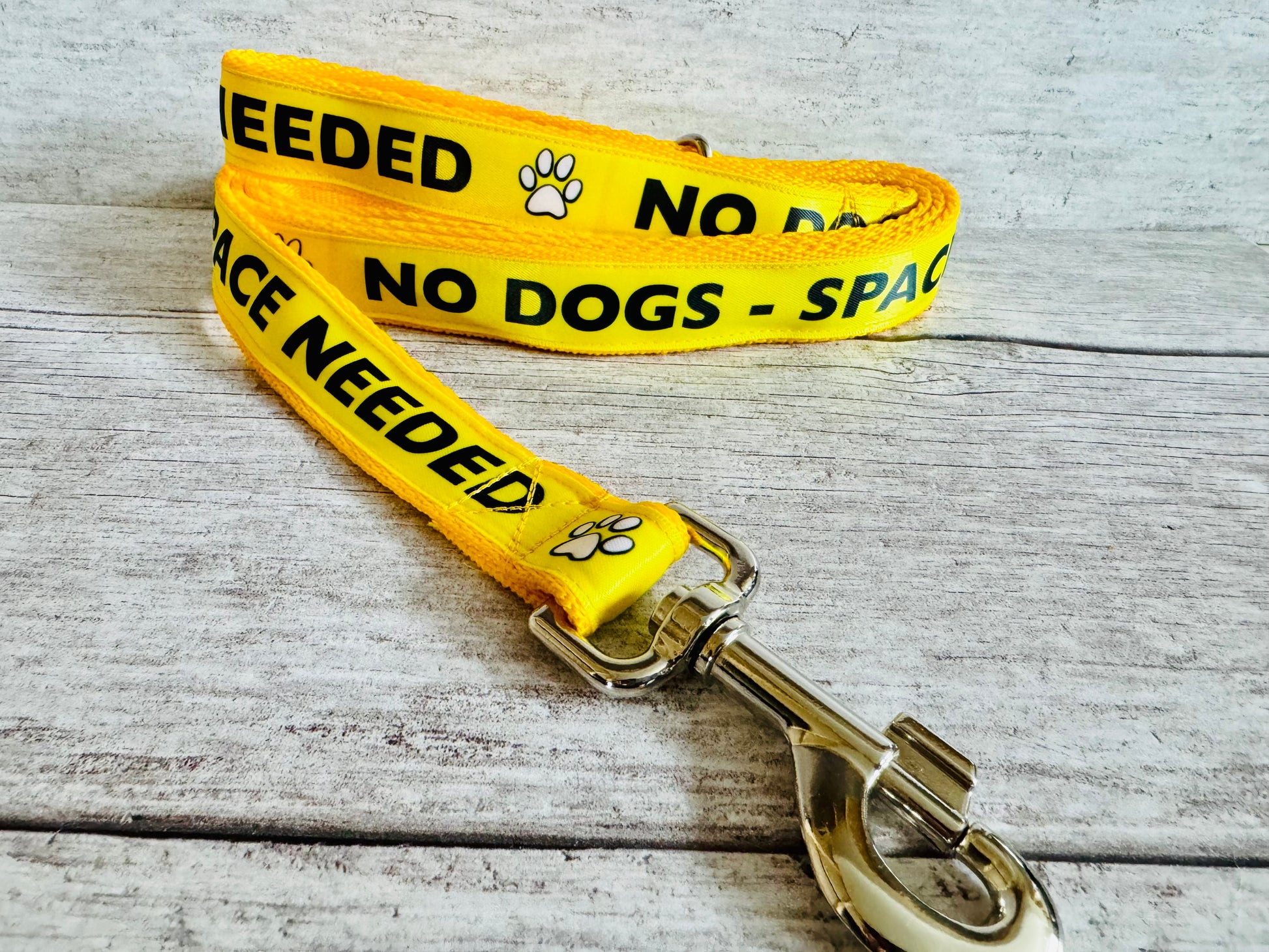 No Dogs - Space Needed Alert Dog Lead - View 2 | Dottie's Pet Boutique