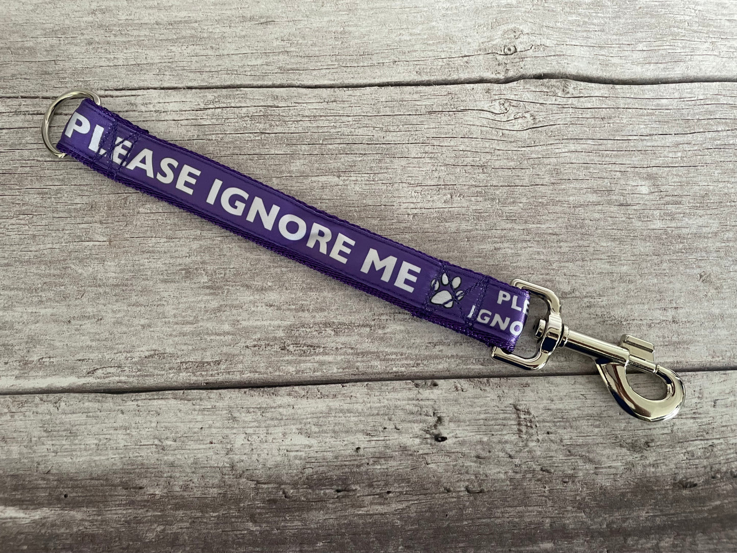 Please Ignore Me Alert Short Extension Dog Lead - View 3 | Dottie's Pet Boutique