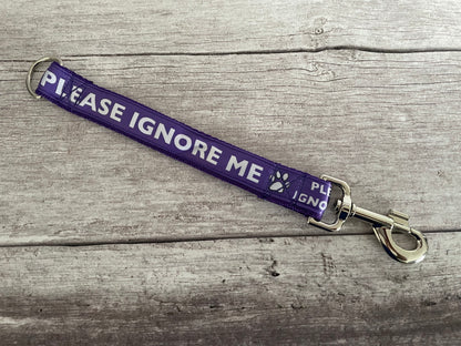 Please Ignore Me Alert Short Extension Dog Lead - View 3 | Dottie's Pet Boutique