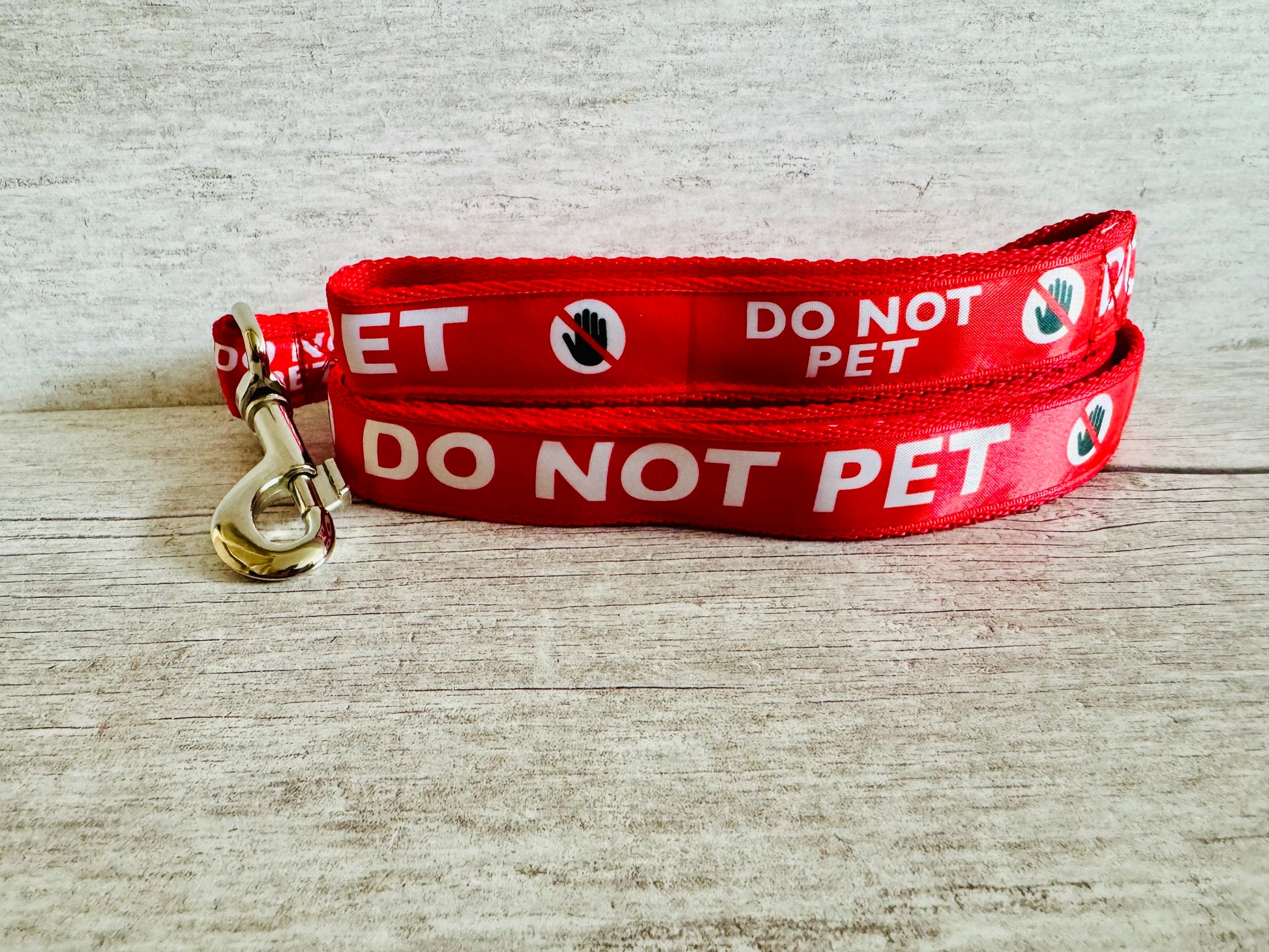 Do Not Pet with Stop Hand Alert Dog Lead - View 9 | Dottie's Pet Boutique