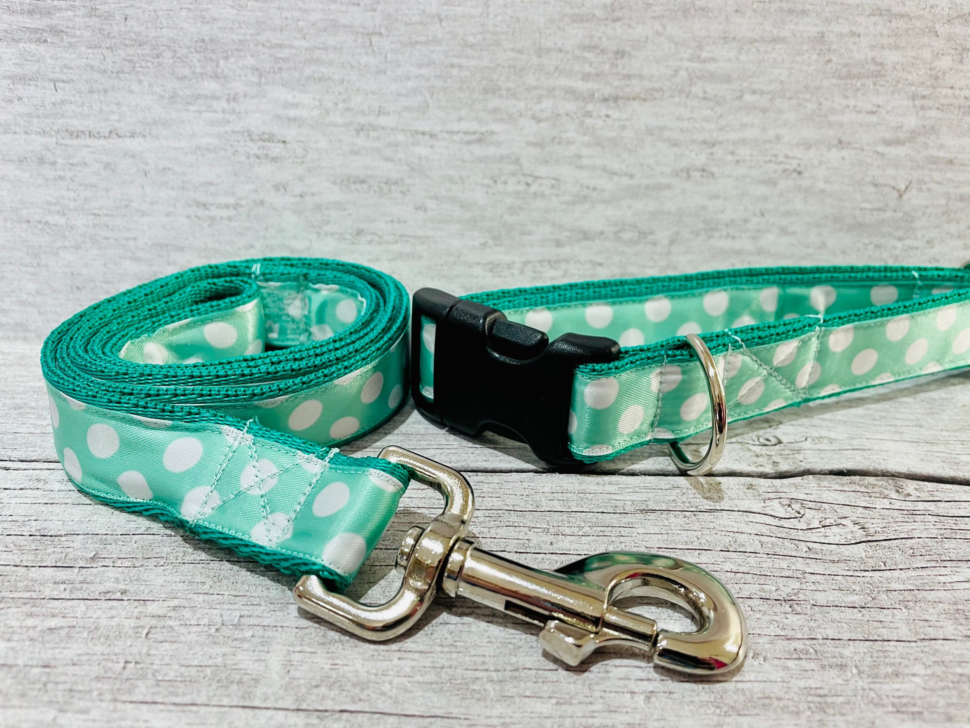 Green with White Spots Dots Ribbon Lead - View 3 | Dottie's Pet Boutique