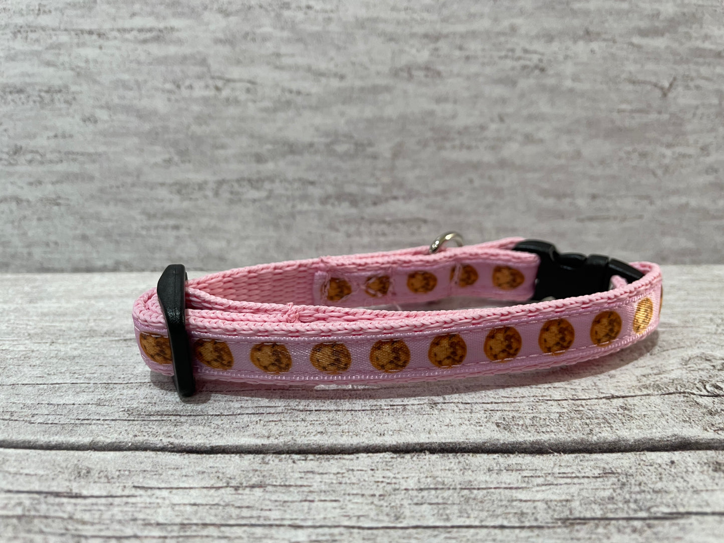 Cookie Biscuit Inspired Cat Collar - View 5 | Dottie's Pet Boutique