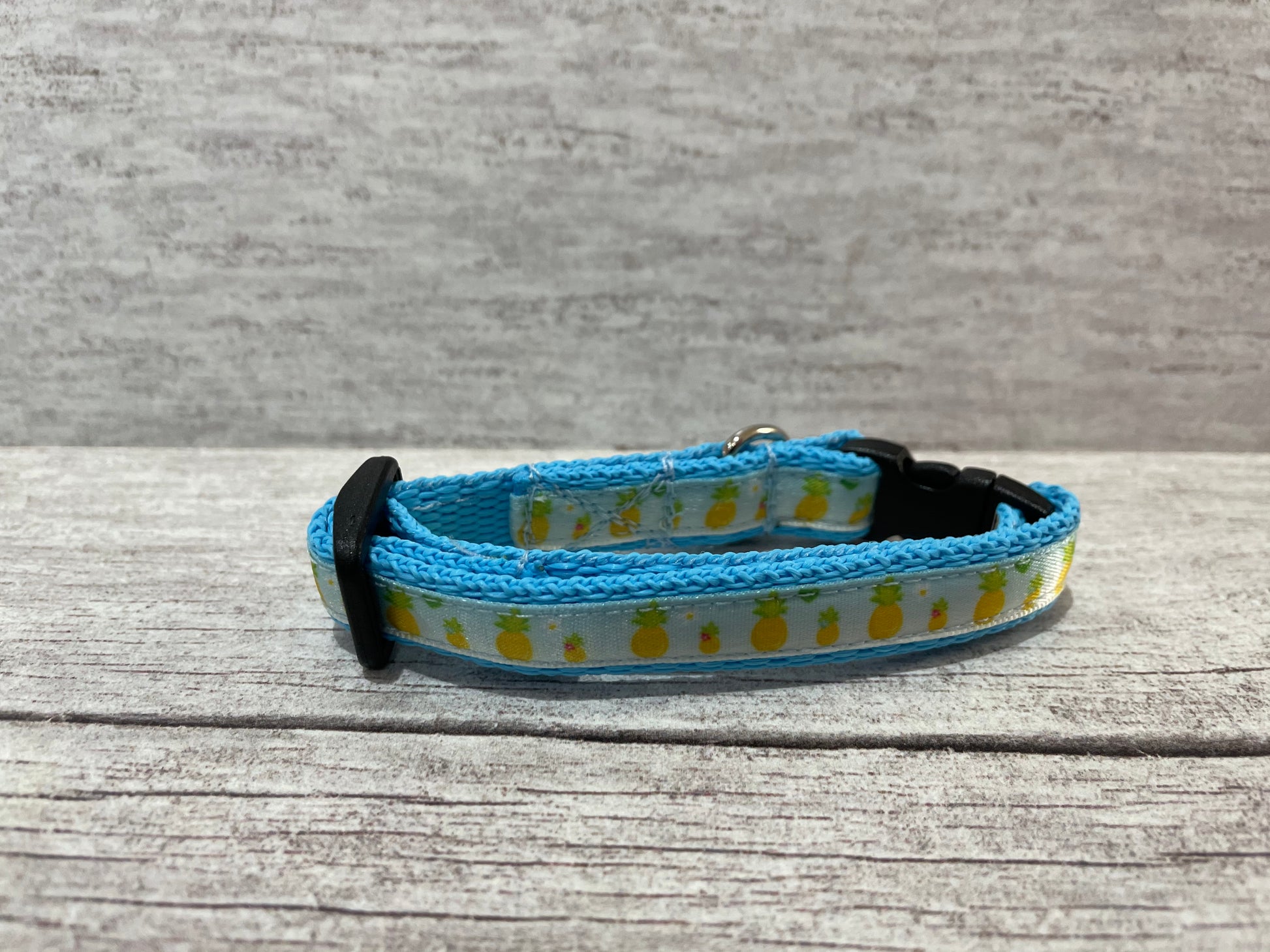 Pineapple Inspired Cat Collar - View 3 | Dottie's Pet Boutique