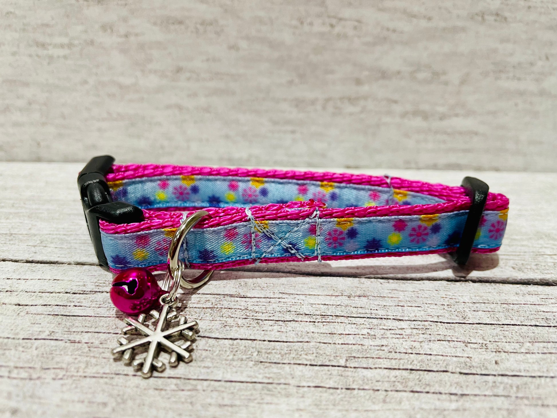 Snowflake Inspired Puppy/Small Dog Collar - Handmade in the UK | Dottie's Pet Boutique