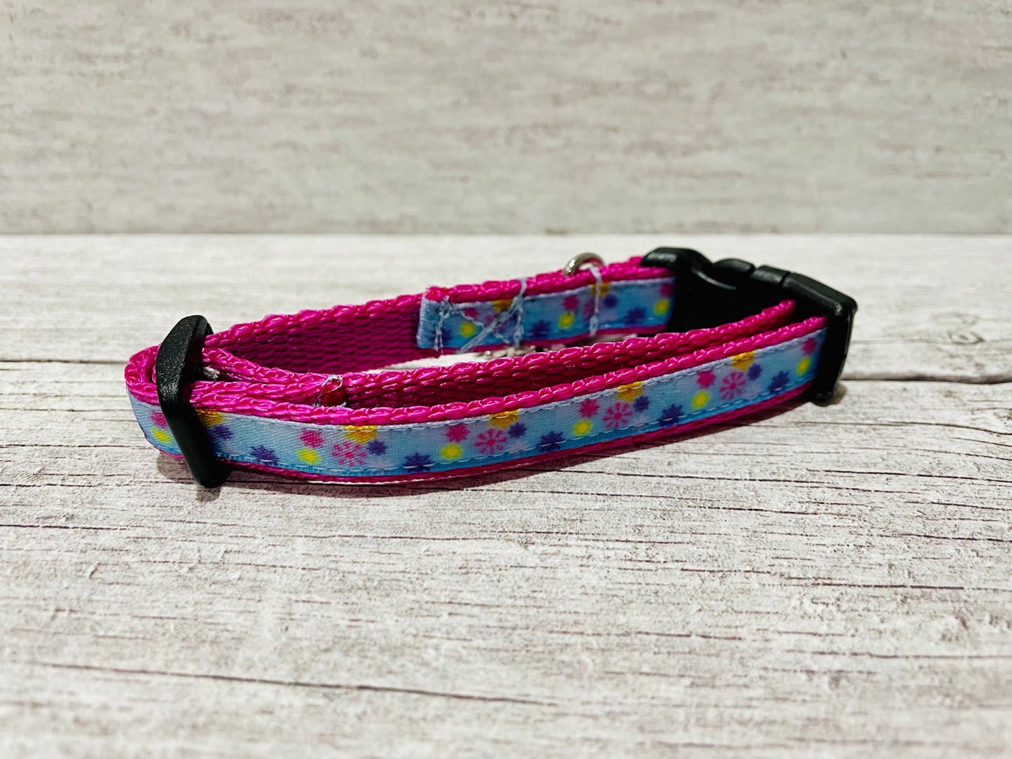 Snowflake Inspired Cat Collar - View 2 | Dottie's Pet Boutique