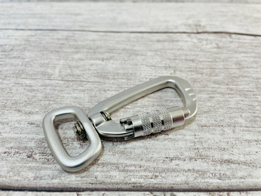 Aluminium Snap Hook Locking - Lead Upgrade - View 2