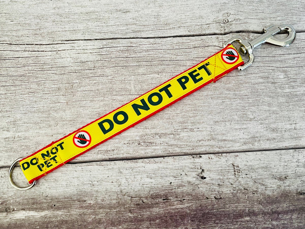 Do Not Pet Alert Short Extension Dog Lead / Leash