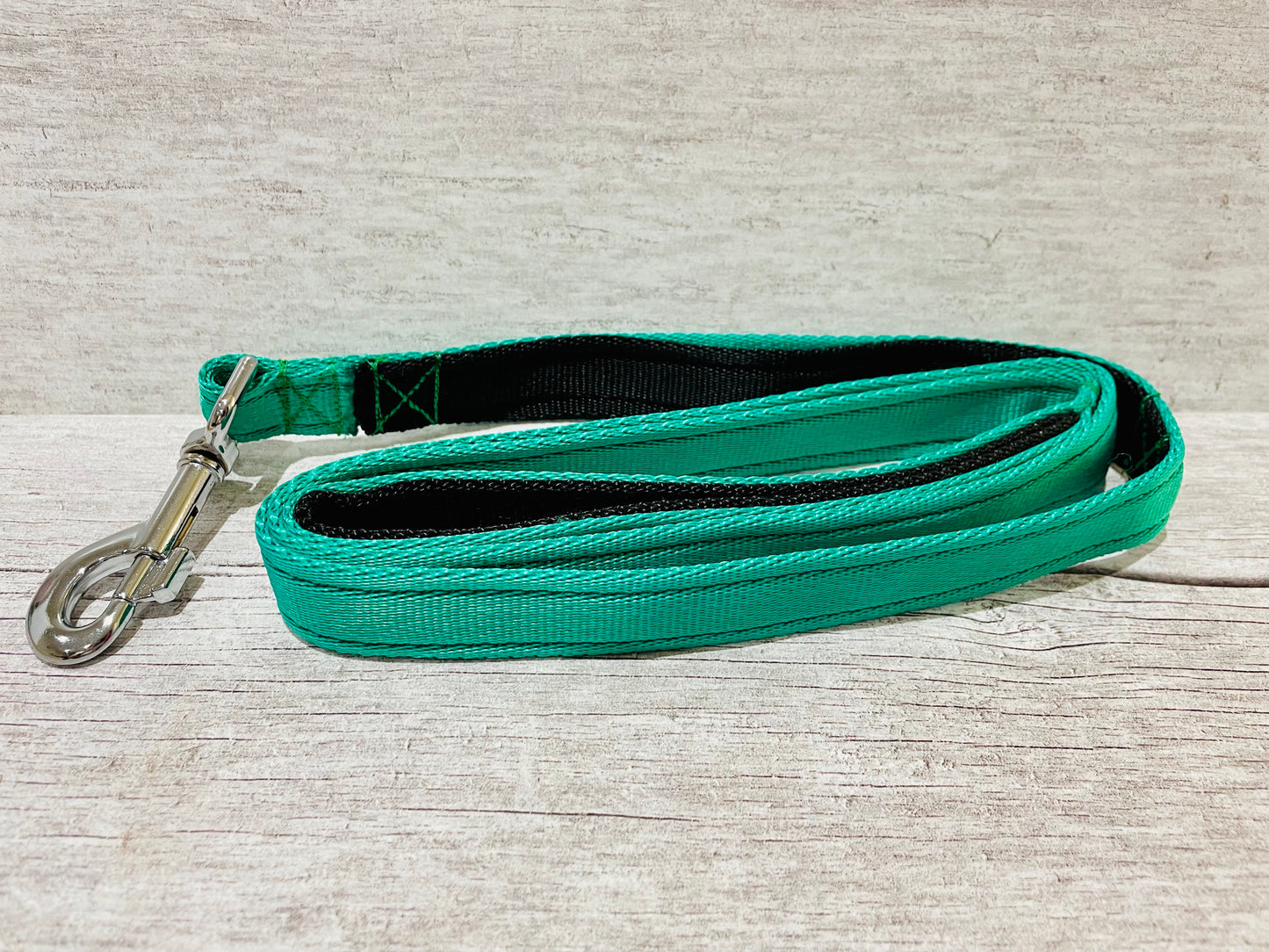 Two Tone Plain Traffic Handle and Padded Handle Lead