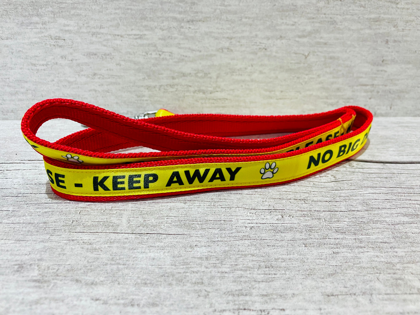 No Big Dogs Please Alert Dog Lead - View 3 | Dottie's Pet Boutique