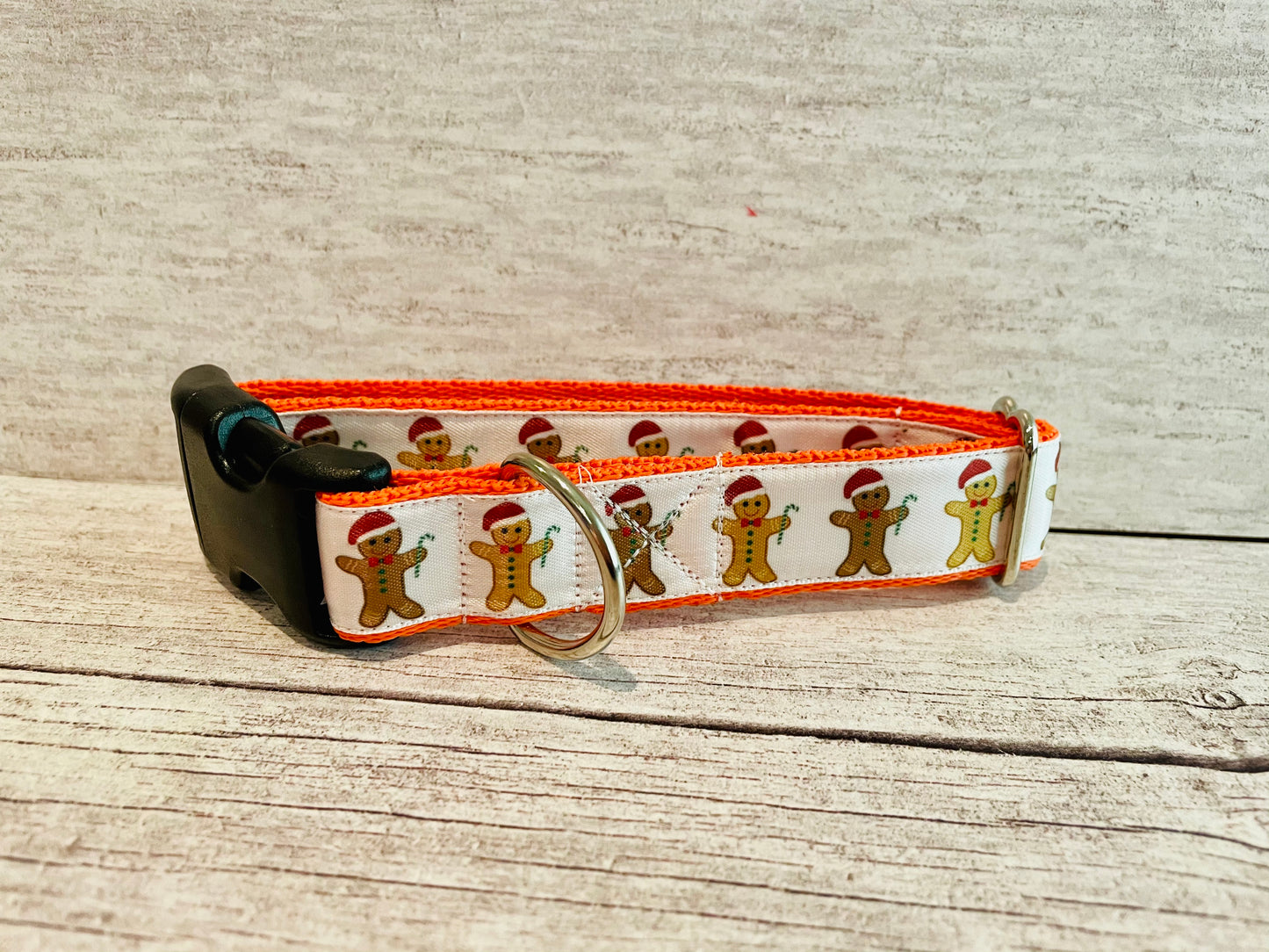 Gingerbread Christmas Themed Dog Collar - Handmade in the UK | Dottie's Pet Boutique