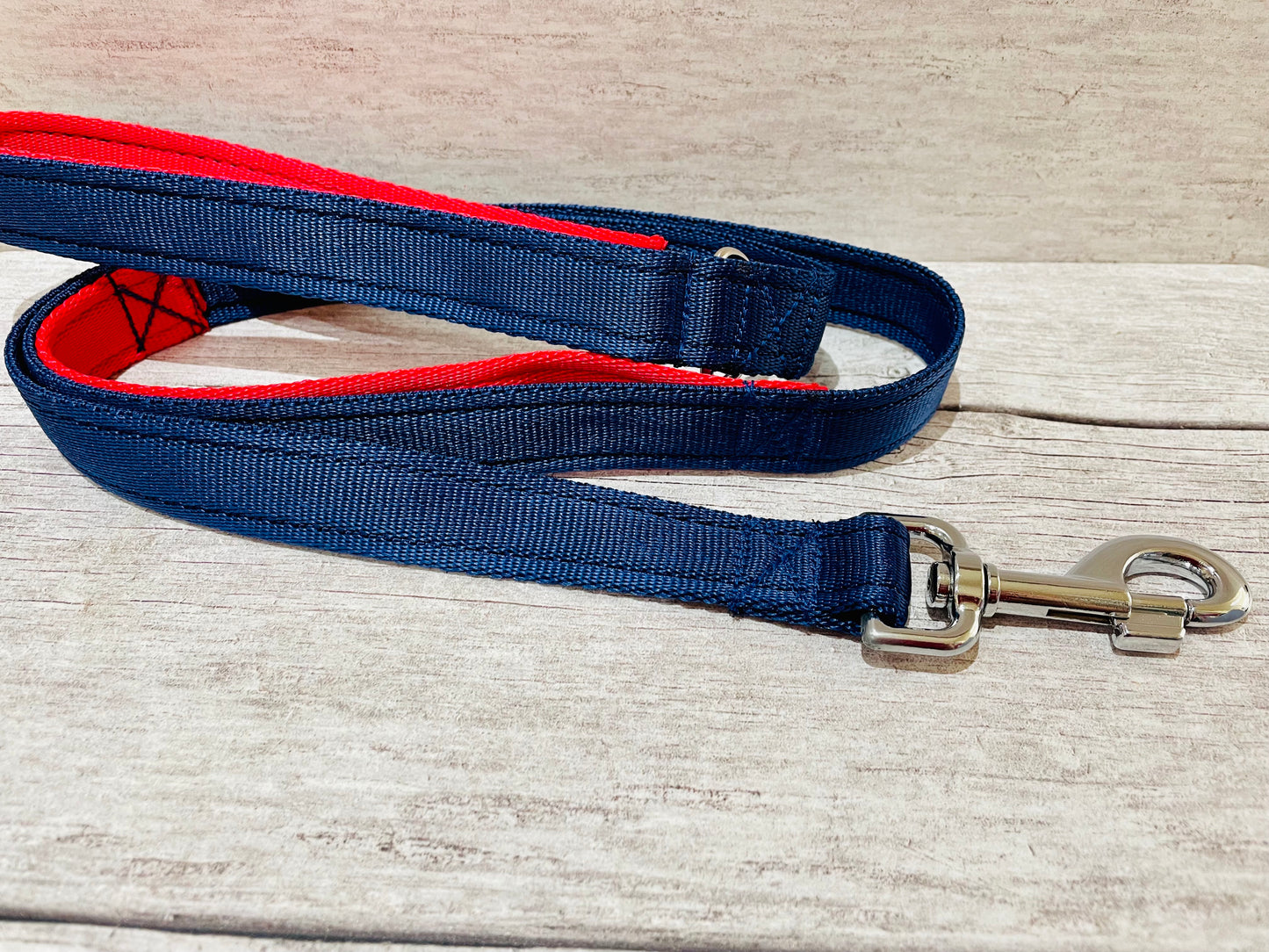 Two Tone Plain Traffic Handle and Padded Handle Lead