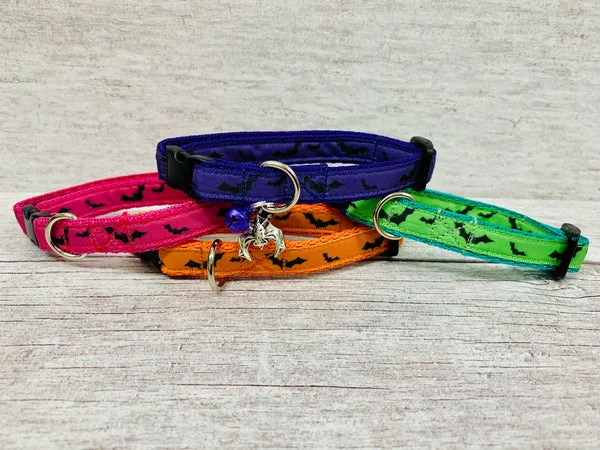 Bright Colourful Bats Halloween Scary Cat Collar