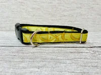Banana Dog Collar 1